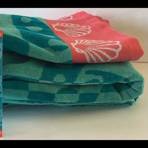 Star Fish Oversized Beach Towel 72” New with Tags Blue Green Coral 100% Cotton